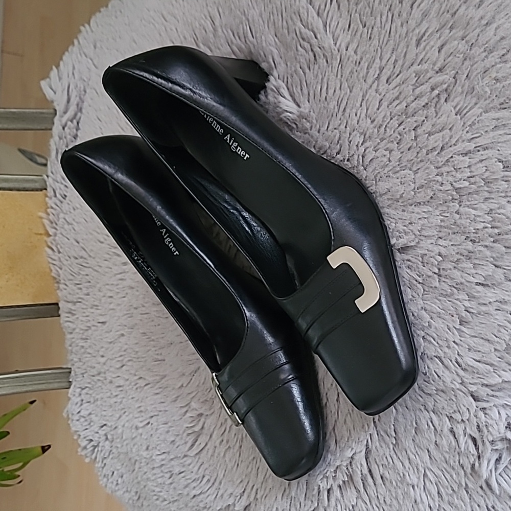 Etienne Aigner E-Mozart Shoes ❤️